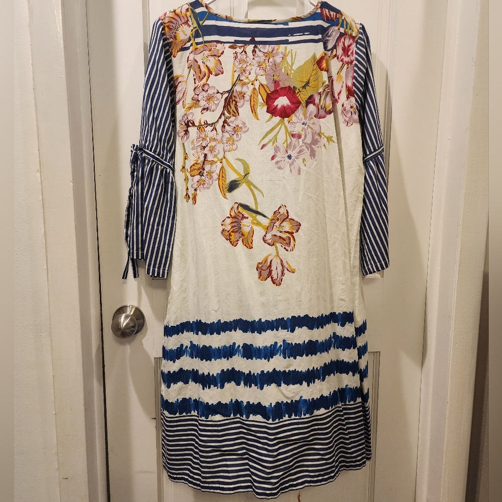 Khaadi kurta in size 12(M).